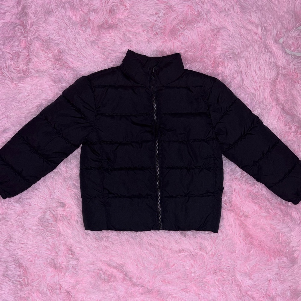 Kids Size 4 (XS) Black Puffer Jacket